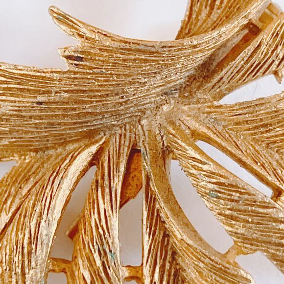 VTG Lot 3 Mid Century Modernist Abstract Gold Tone Enamel Brooches 1960s 70s - Picture 8 of 10